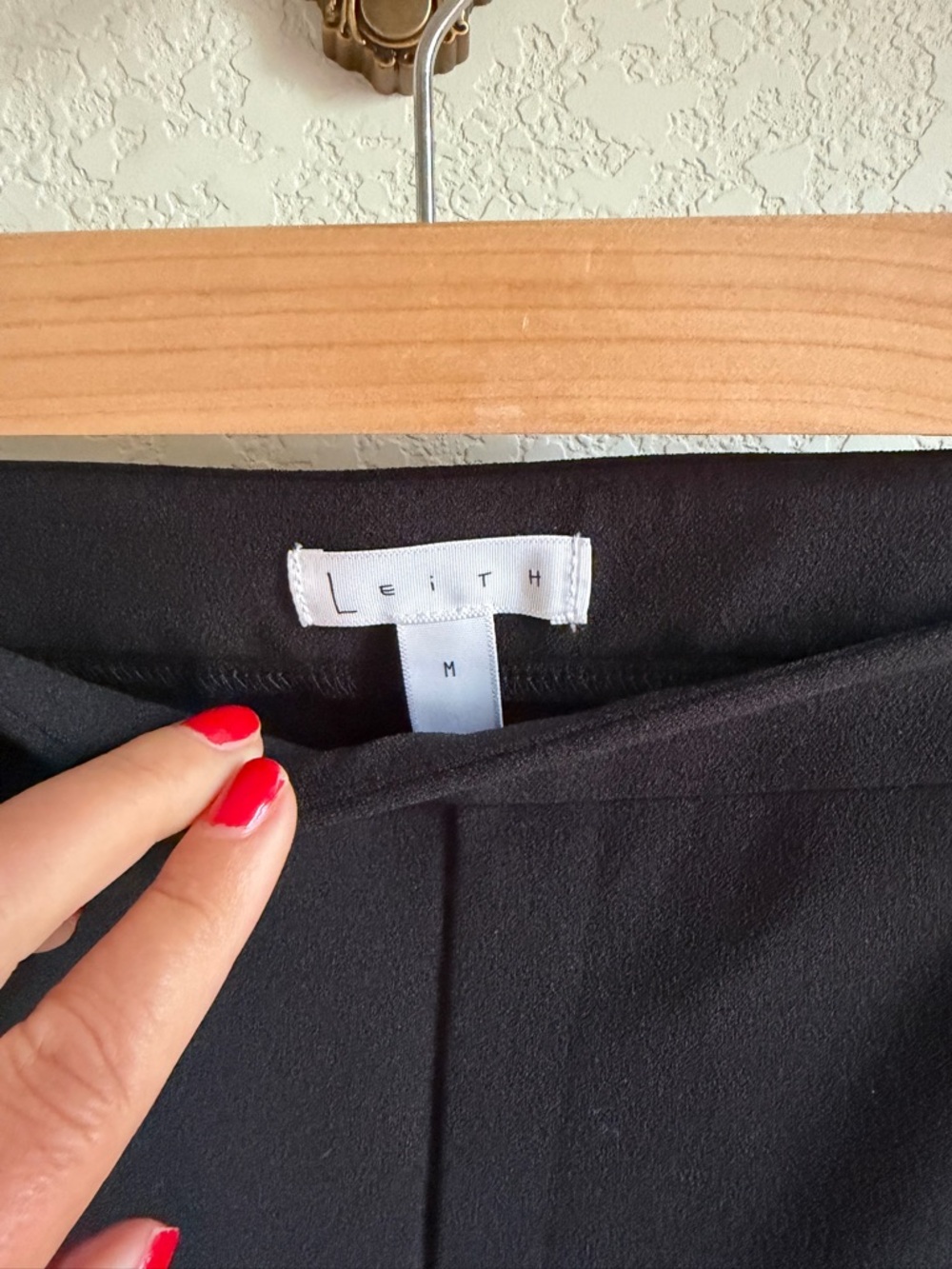 NWT Leith Black Cropped Pull-On Pants - Picture 3 of 3